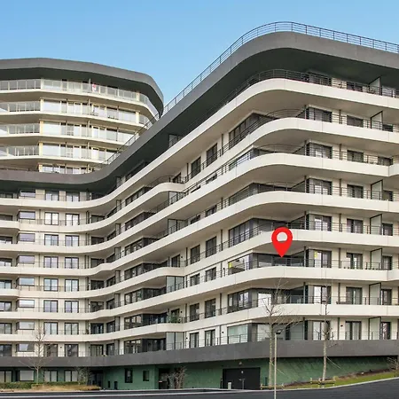 Apartamento Luxurious In With Wifi