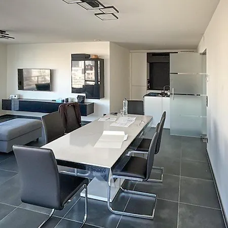 Luxurious In With Wifi * Ostenda