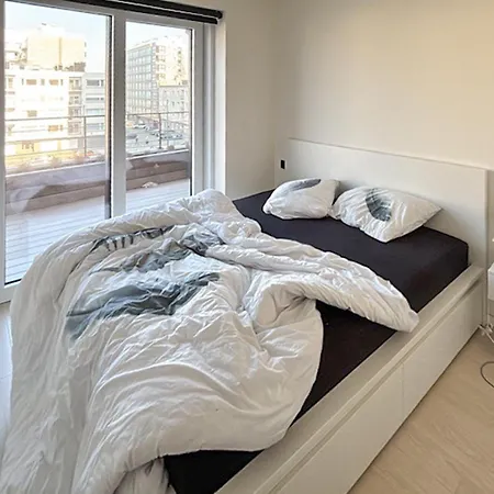 Luxurious In With Wifi Apartament Ostenda